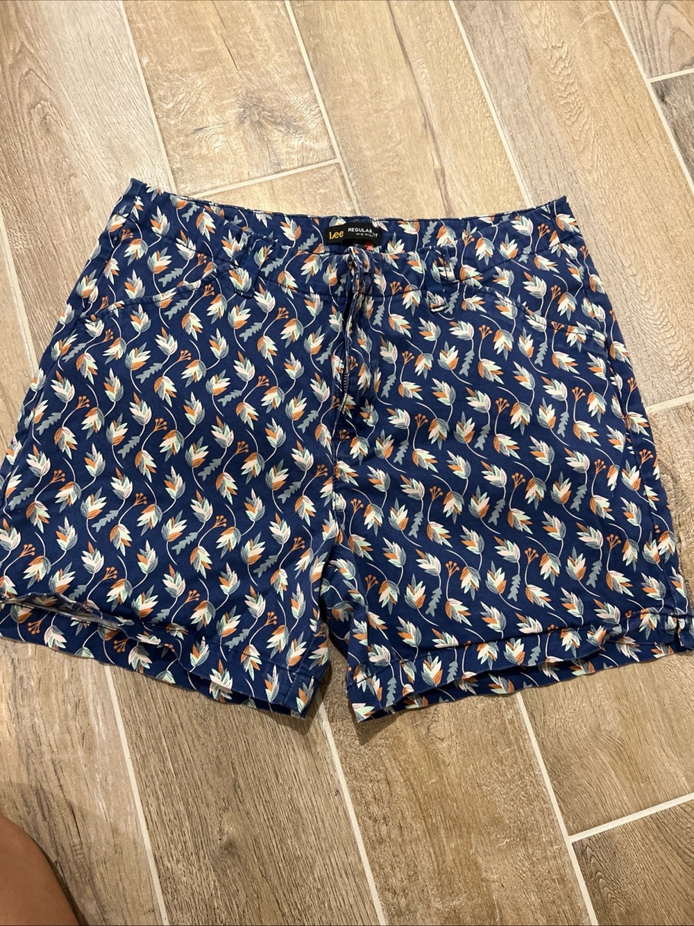 Lee Navy Floral-Leaf Print Shorts